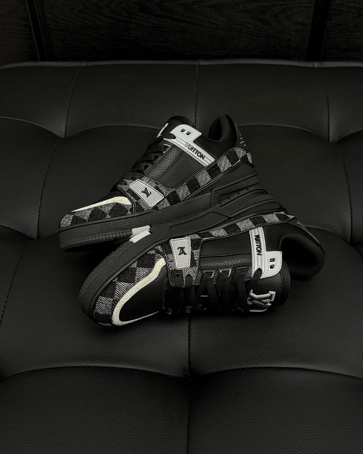 Louis Vuitton LV Trainer Sneaker 1ACPSC