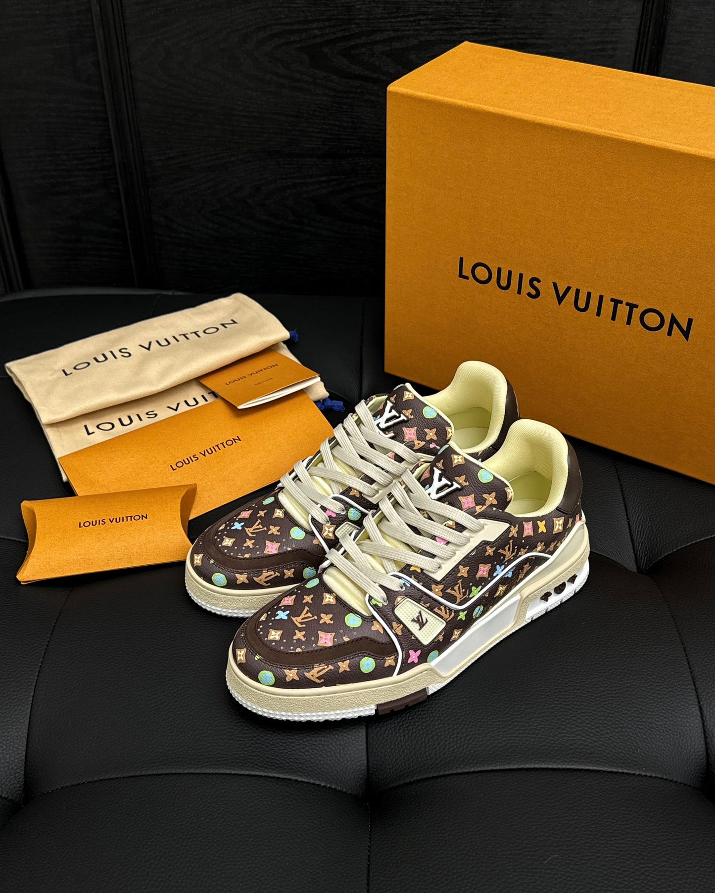 LV Trainer Sneaker 1ACXBT