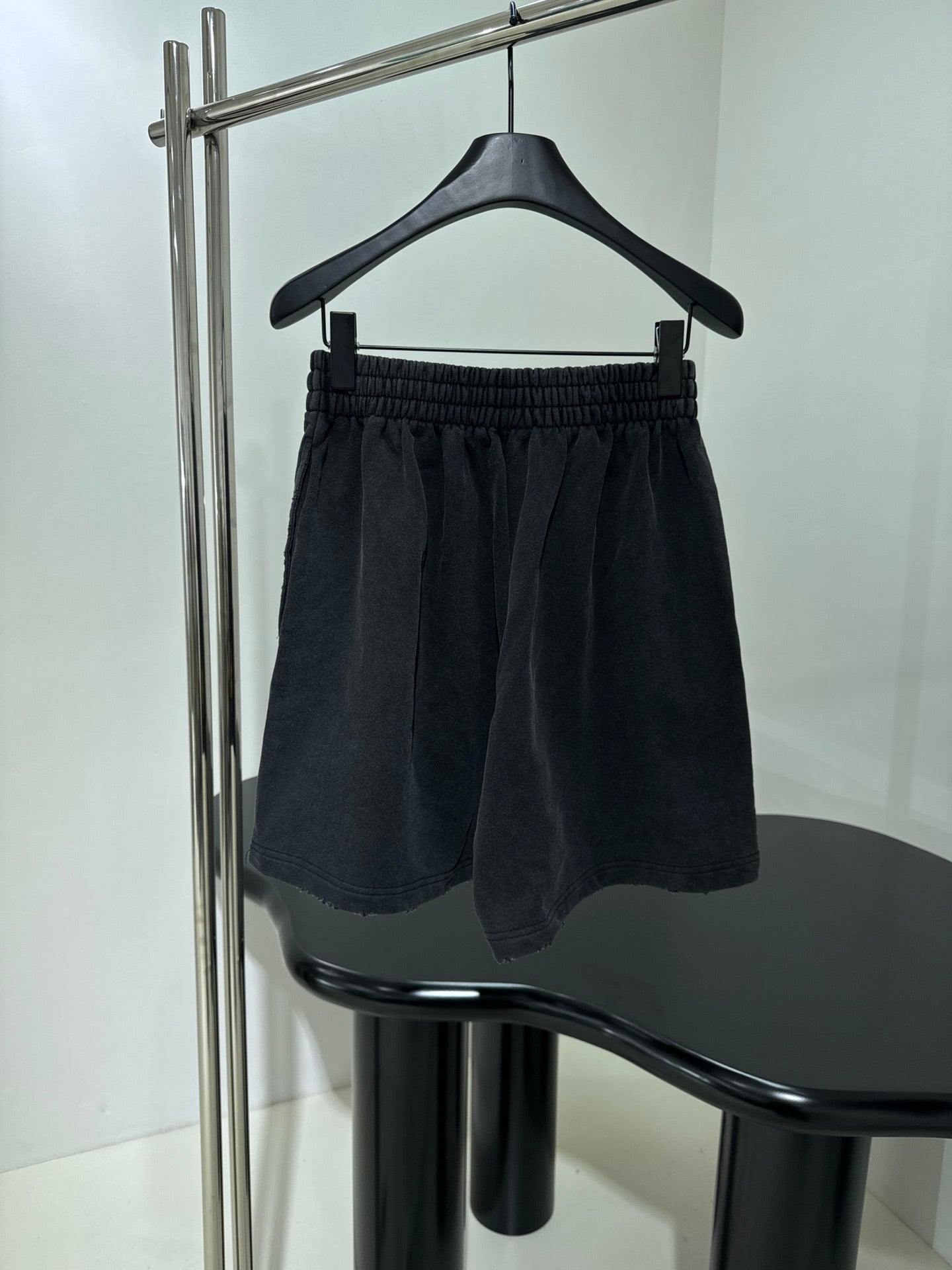 BALENCIAGA BURNING UNITY SHORTS IN BLACK