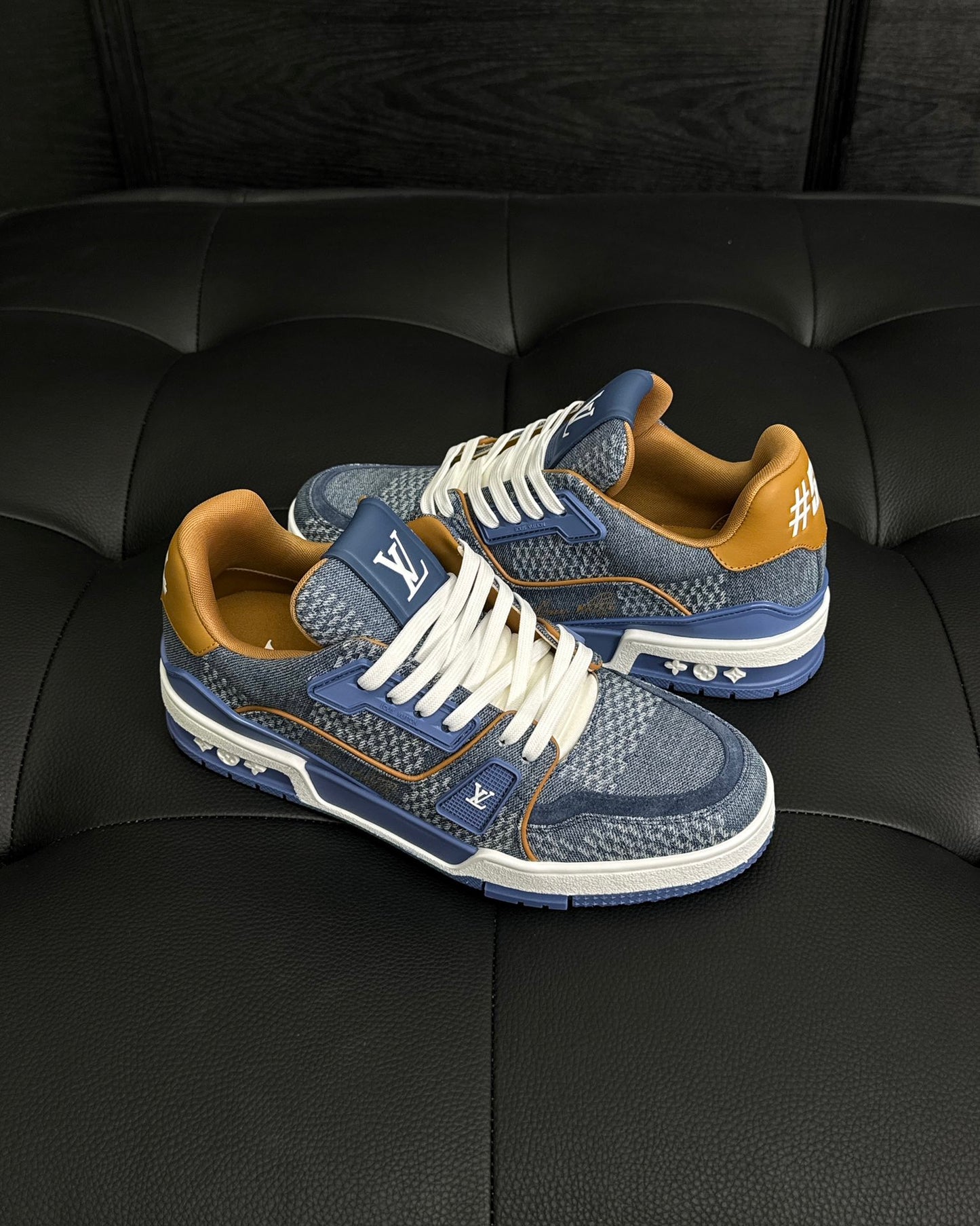 Louis Vuitton LV Trainer Sneaker 1AD6DO