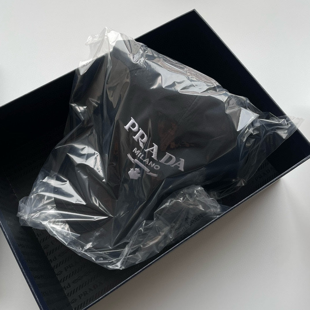 Prada Re-nylon cap