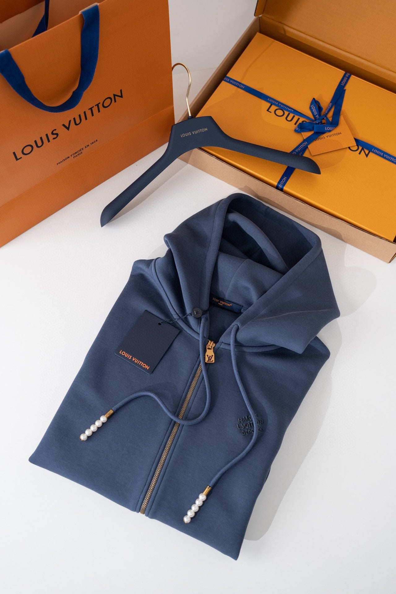 LV Embroidered Jersey Zip-Through Hoodie 1AFRAZ