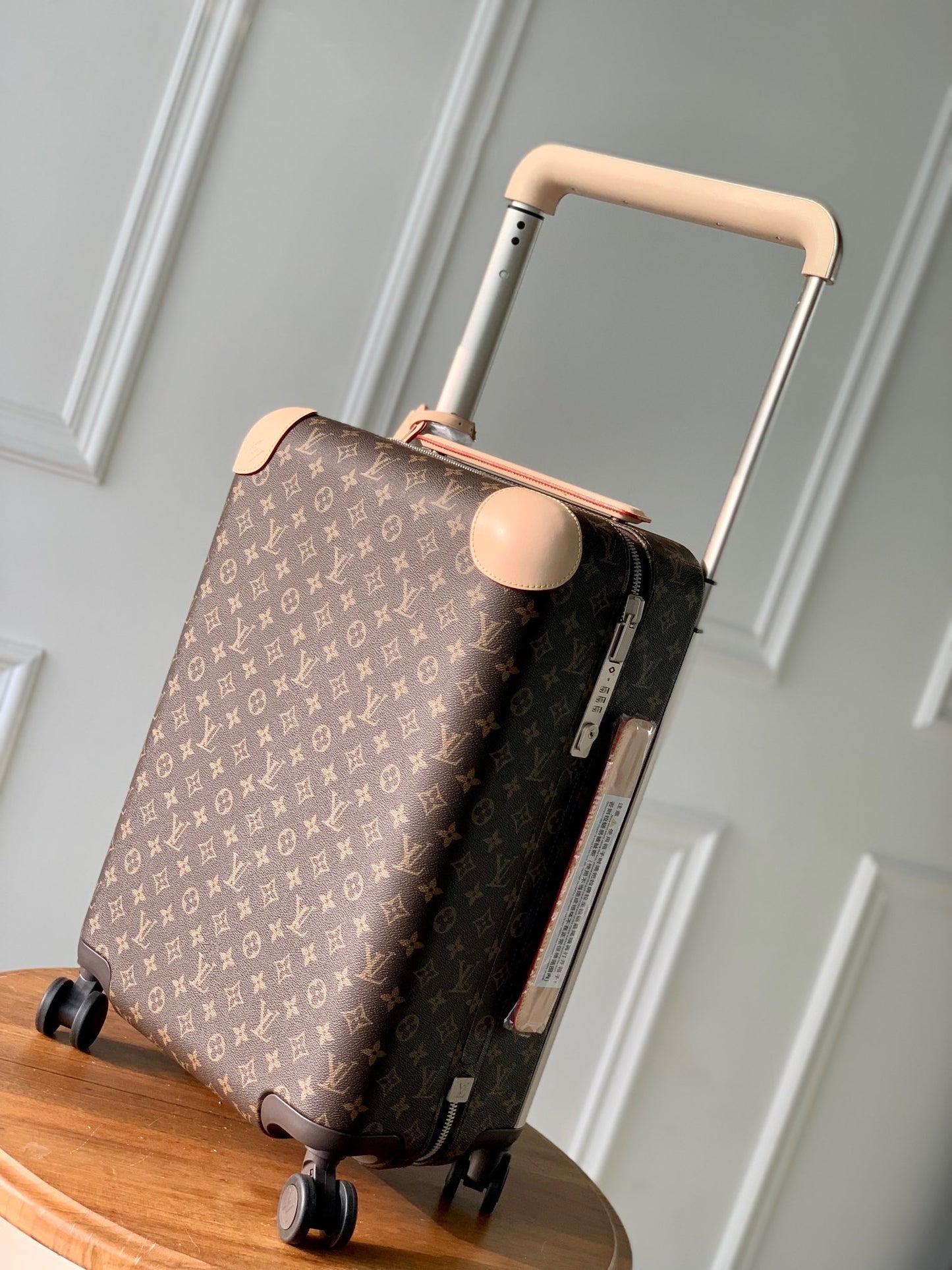 LV Horizon 50 M23209