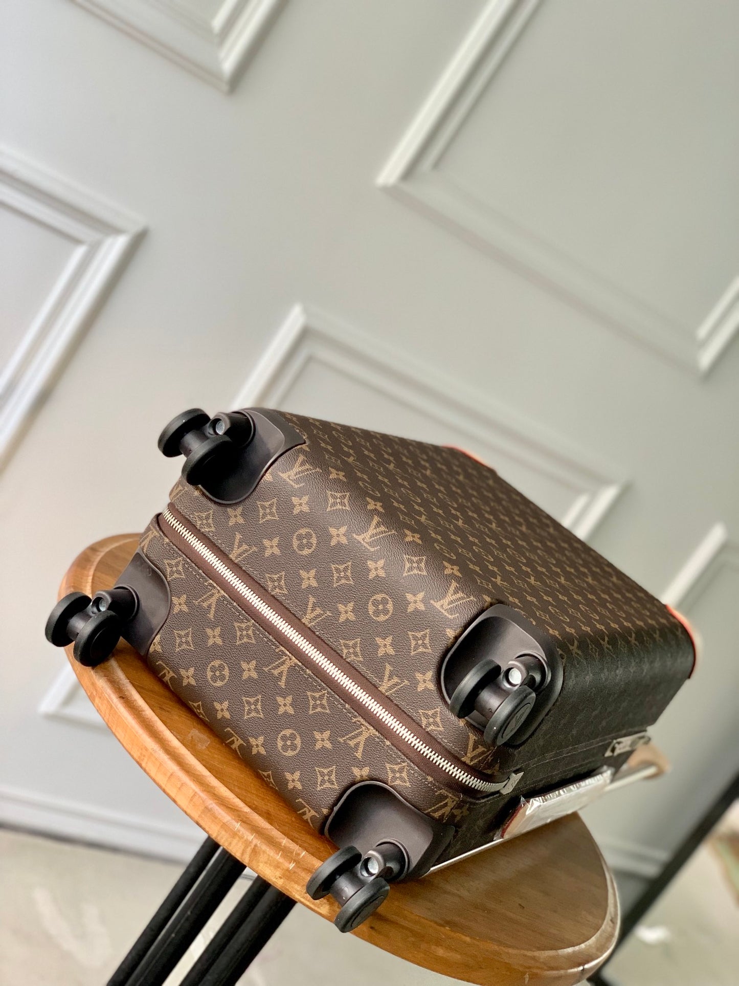 LV Horizon 50 M23209
