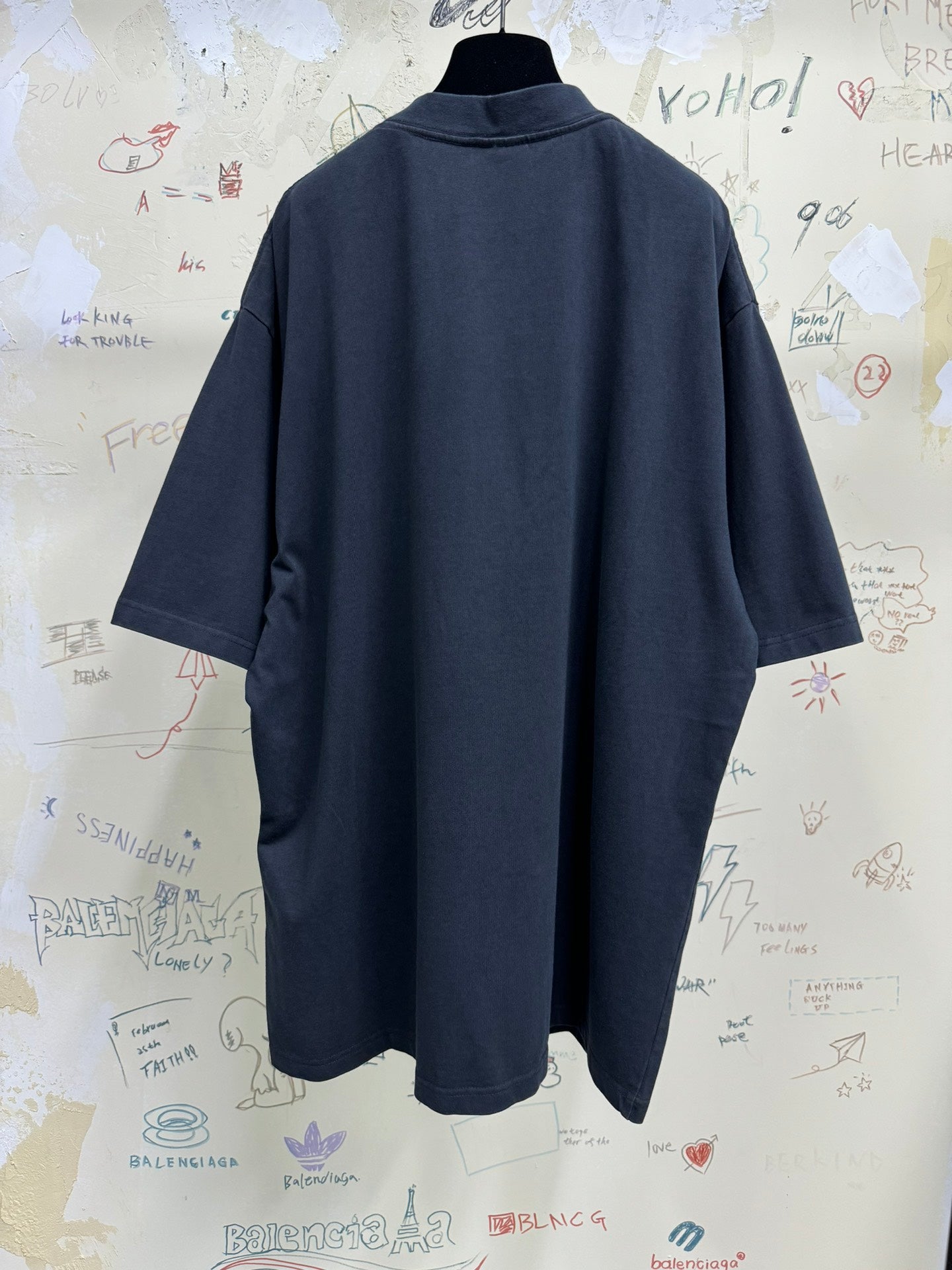 I Love Paris & BB T-shirt Oversized Fit in Black Faded