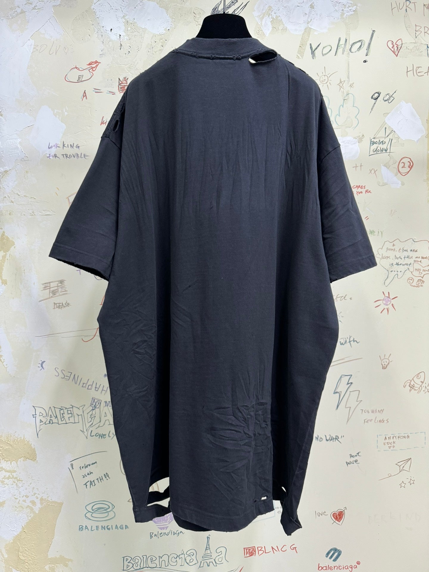 BB Men's Planet Earth T-shirt Oversized in Black