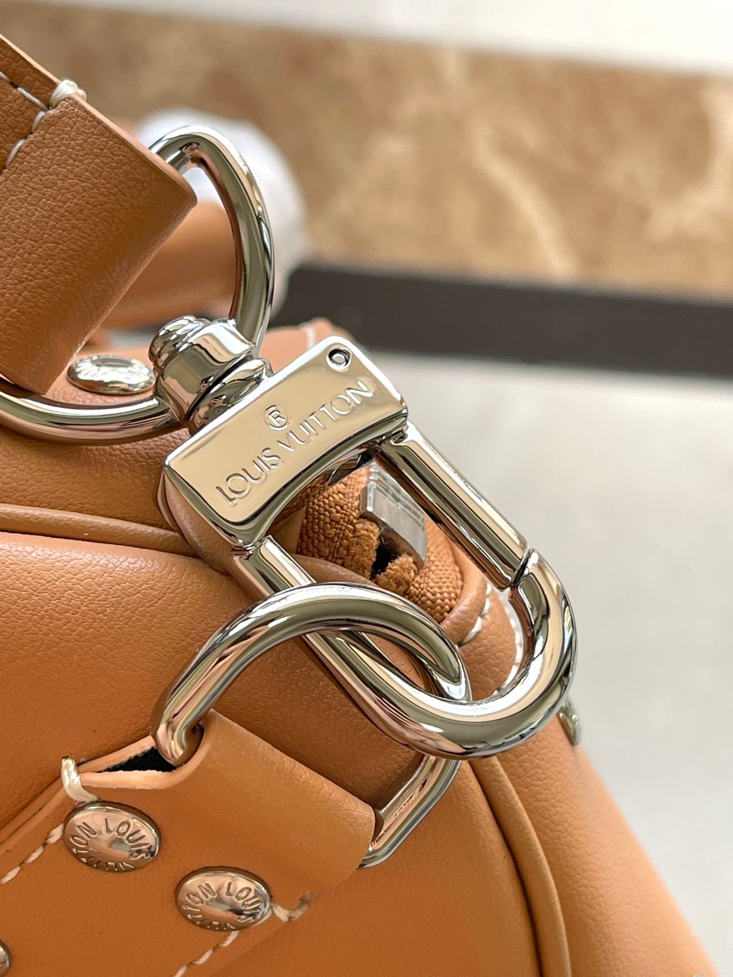 LV Keepall Bandoulière 50 M11767