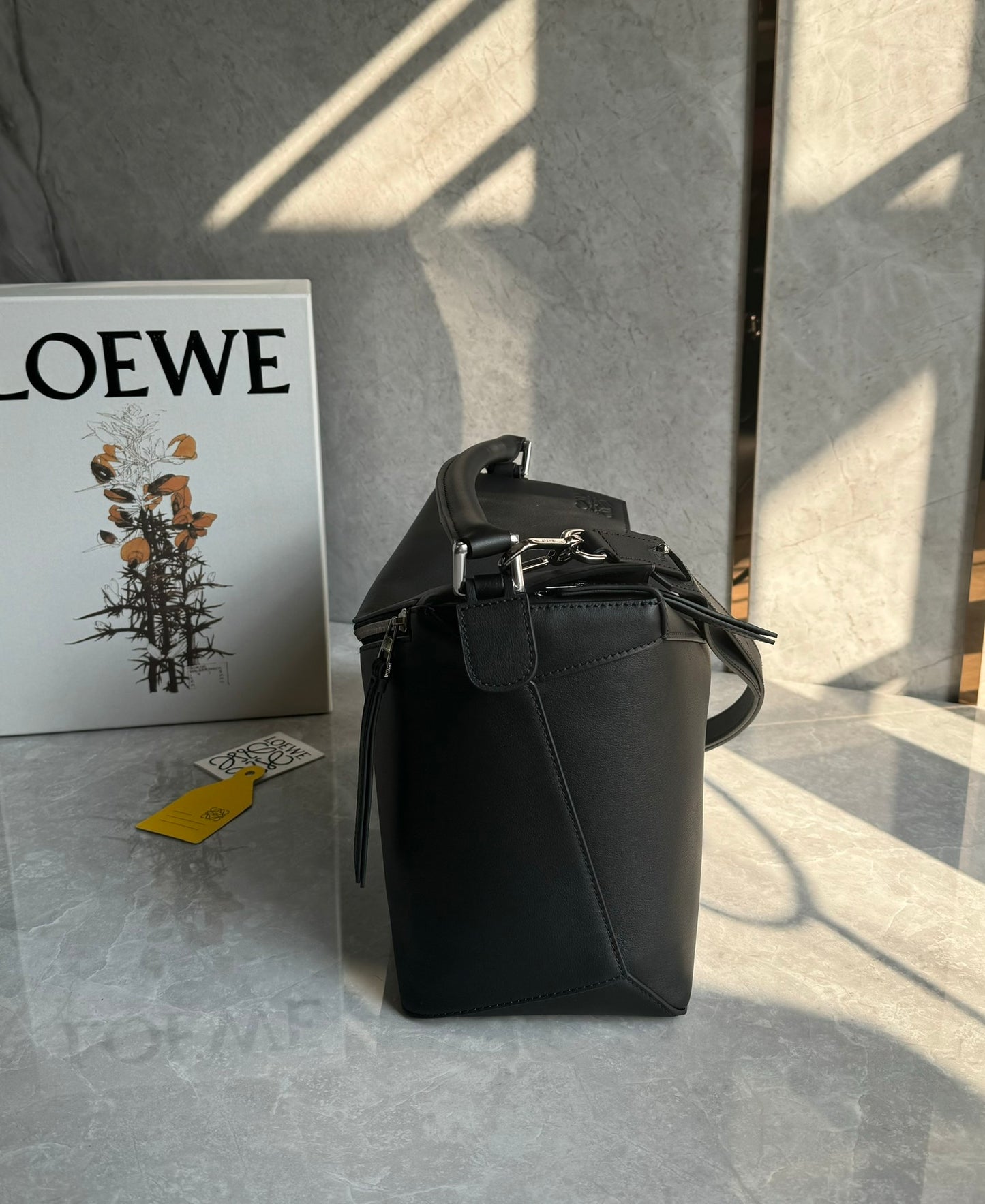 LOEWE Large Puzzle Edge bag