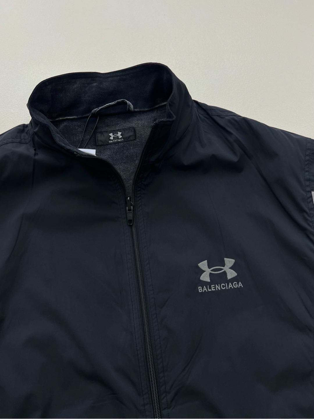 BB Men's Under Armour® Reversible Tracksuit Jacket in Black