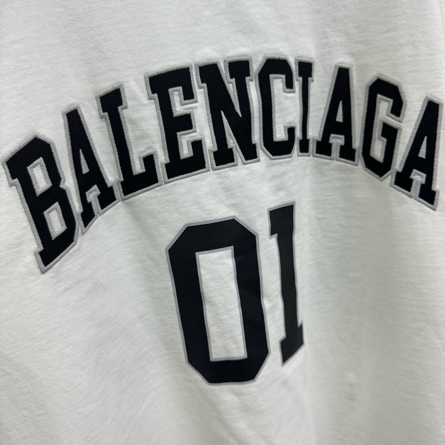 BB Men's Basketball Series - Long Sleeve T-shirt Large Fit in Off White