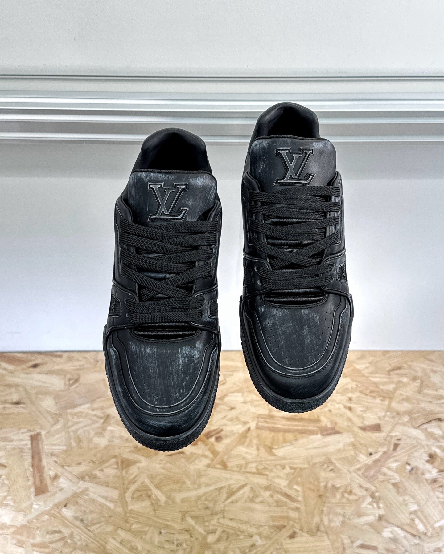 LV Trainer Distressed Sneaker 1ADEQQ