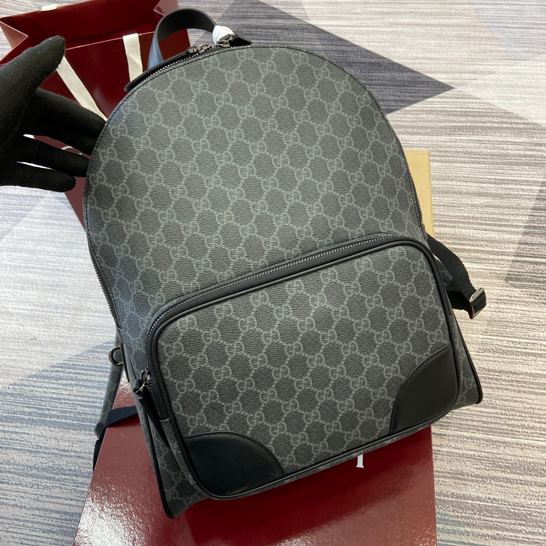 GG Emblem medium backpack