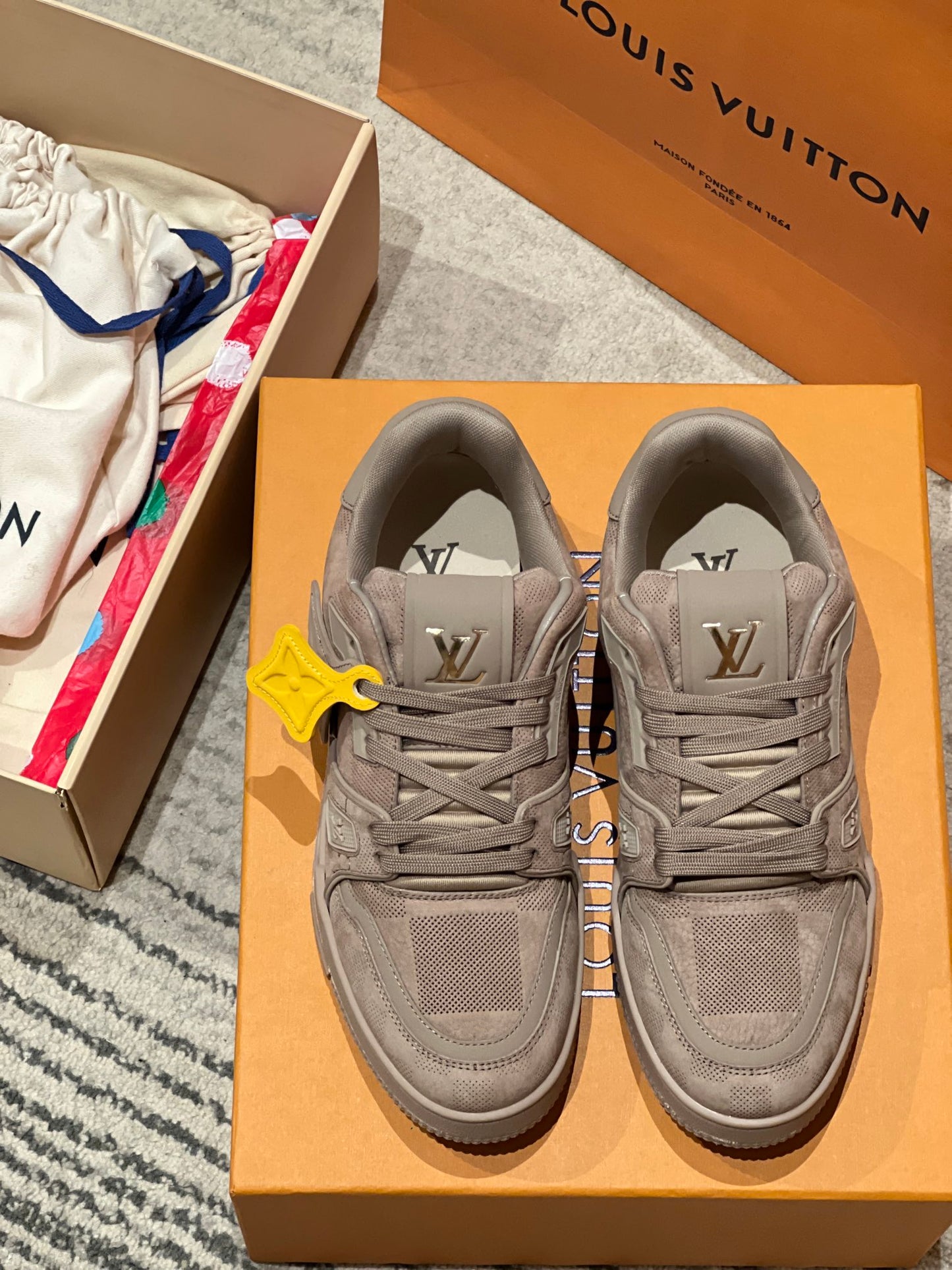 LV Trainer sneakers 1AH618