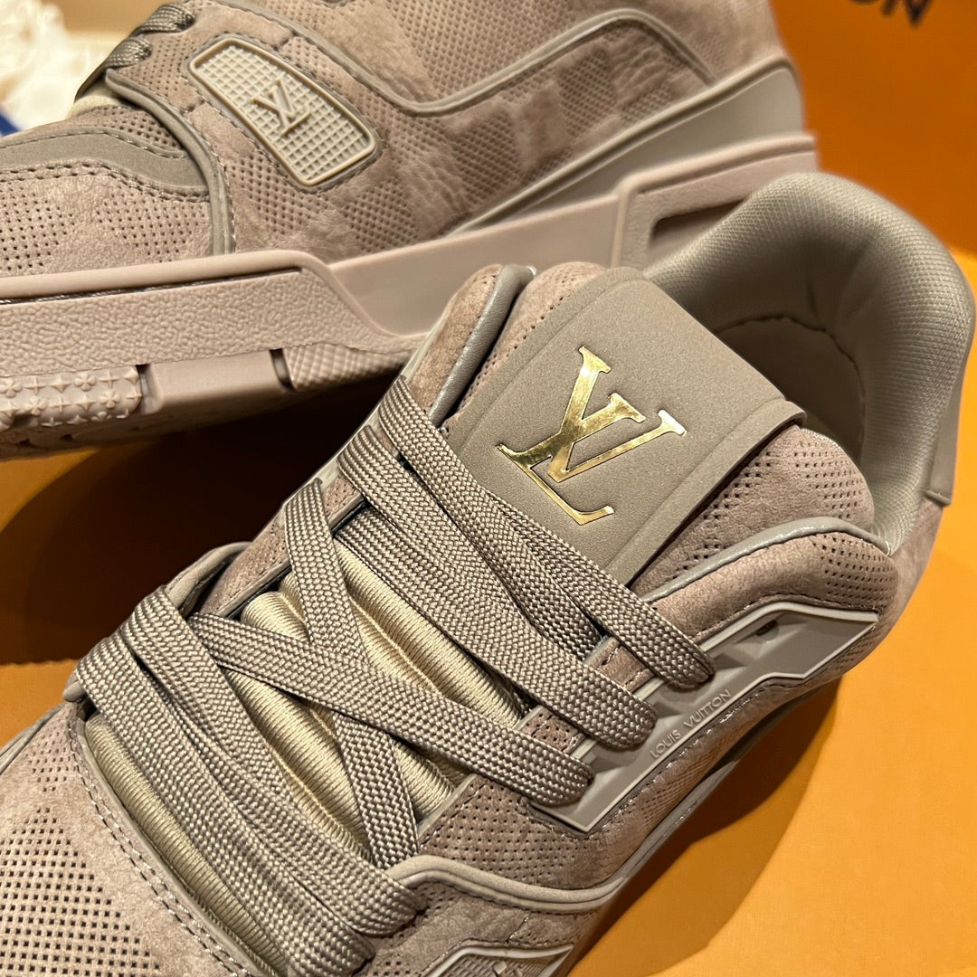 LV Trainer sneakers 1AH618