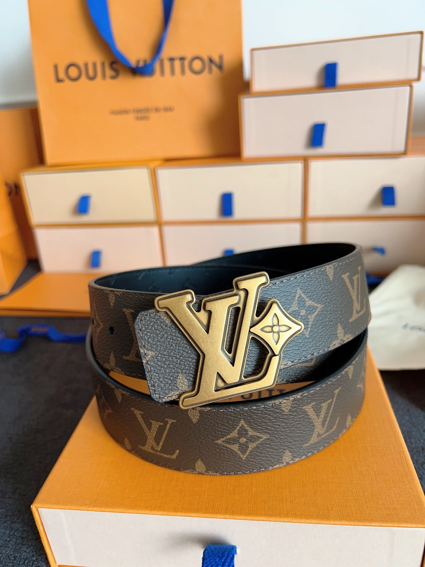 LV Flower 40mm Reversible Belt