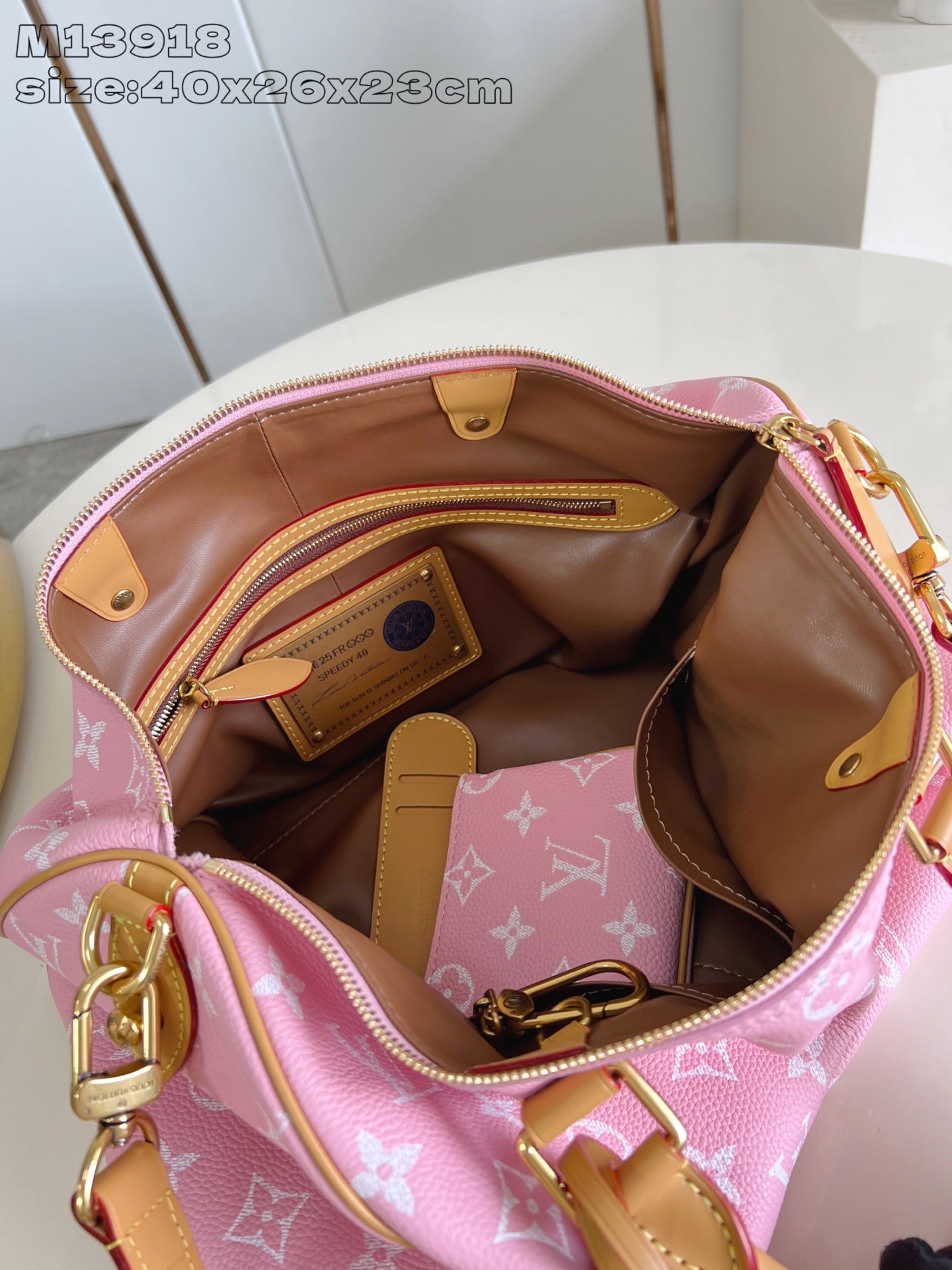 LV Speedy P9 Bandoulière 40 M13918