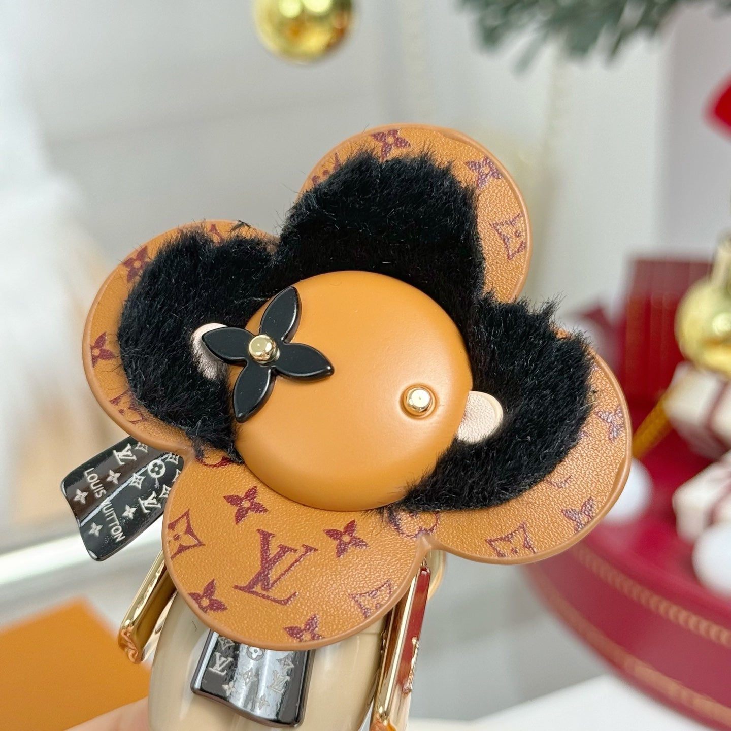 LV Vivienne Ski Bag Charm And Key Holder