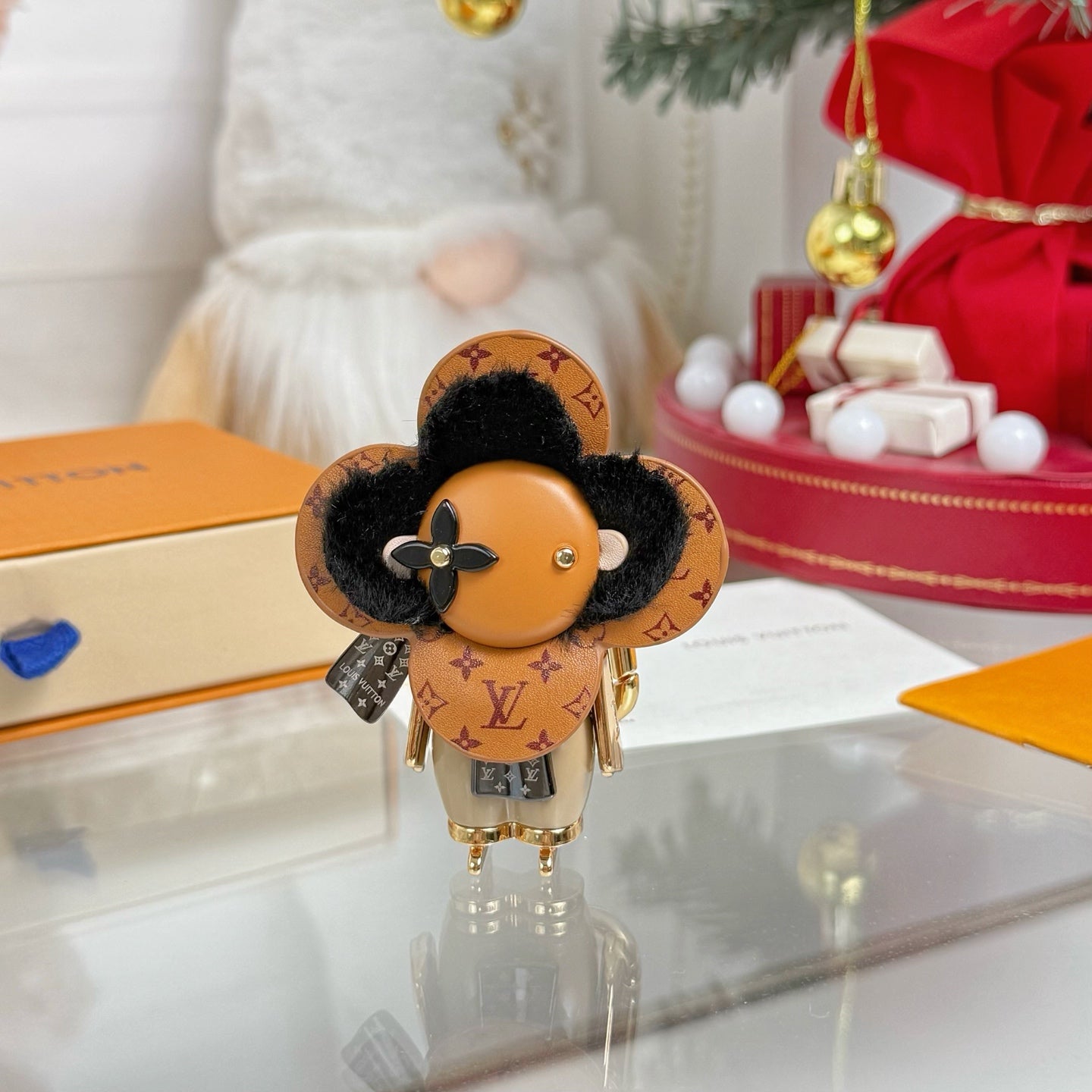 LV Vivienne Ski Bag Charm And Key Holder