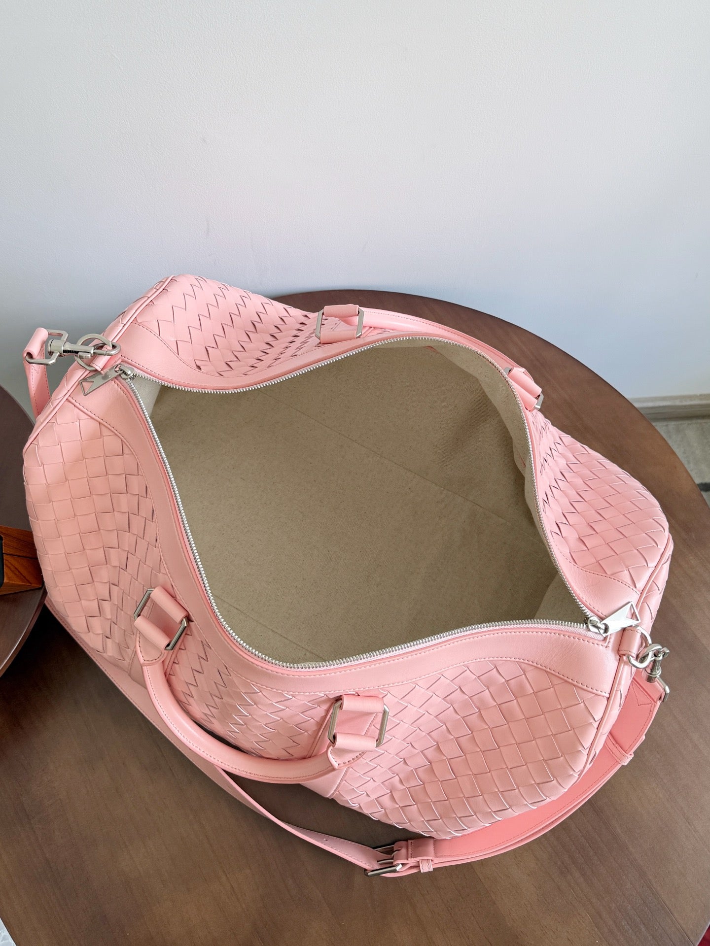Bottega Veneta Intrecciato Cabin Duffle pink leather