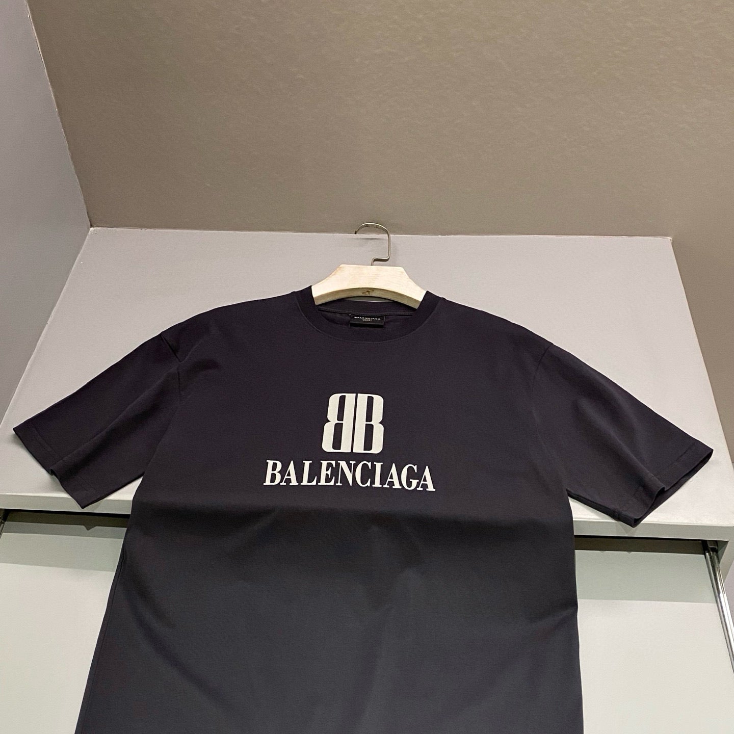 BB Men's Nano Bb T-shirt Medium Fit in Black Faded