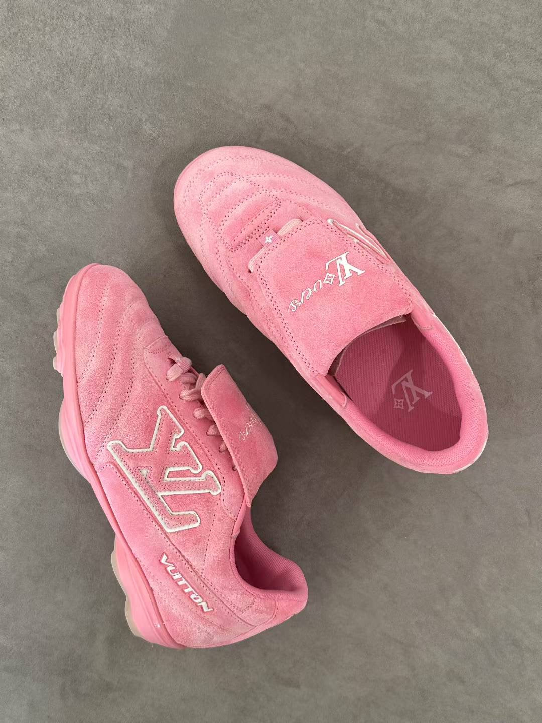 LV Footprint Soccer 1AHTYE