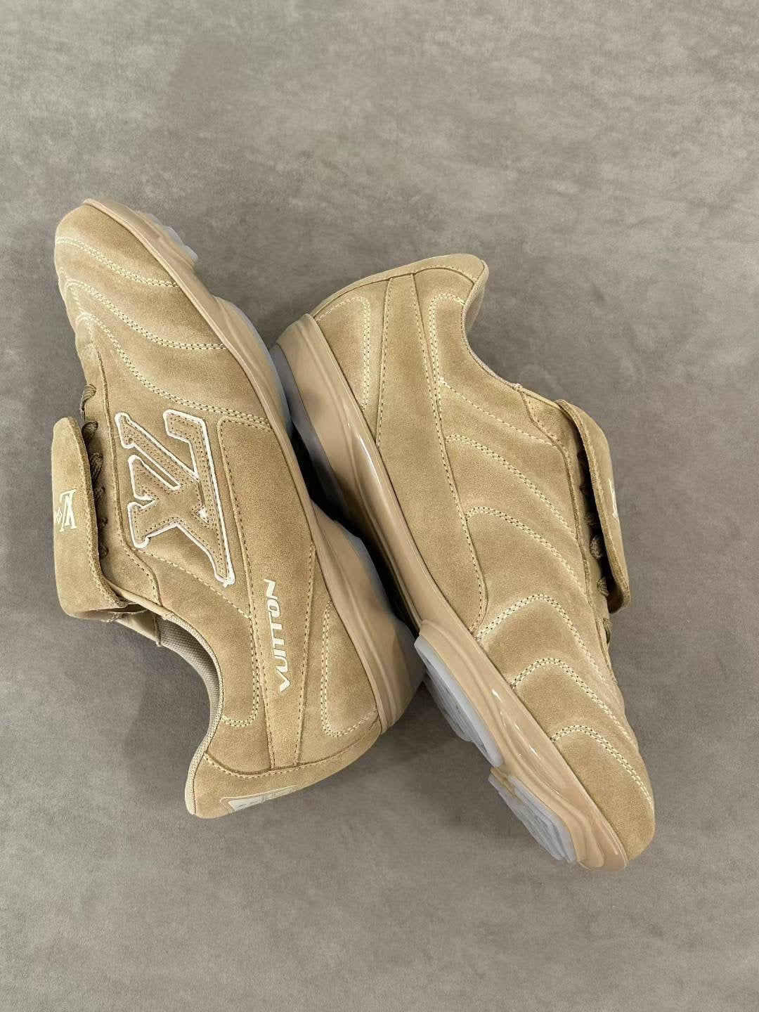 LV Footprint Soccer 1AHTXA