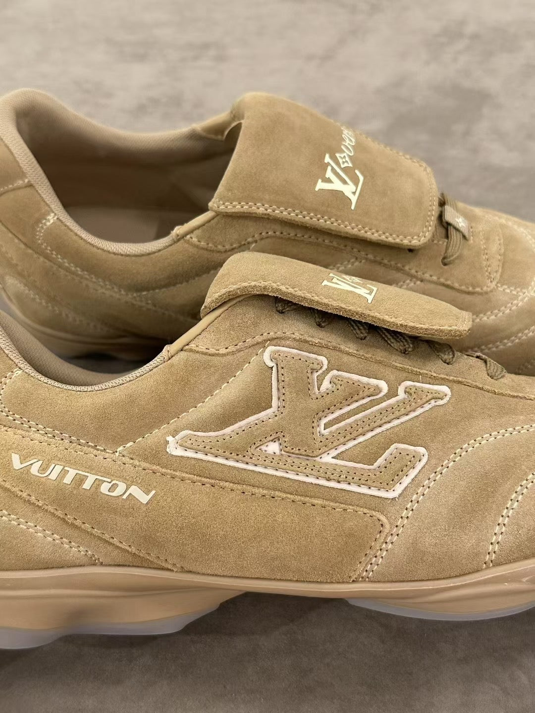 LV Footprint Soccer 1AHTXA