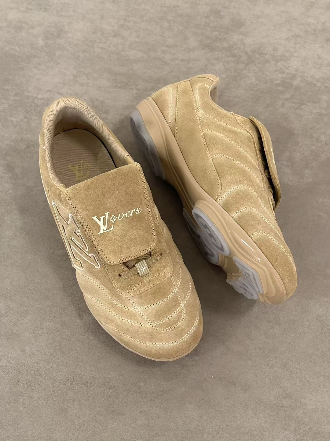 LV Footprint Soccer 1AHTXA