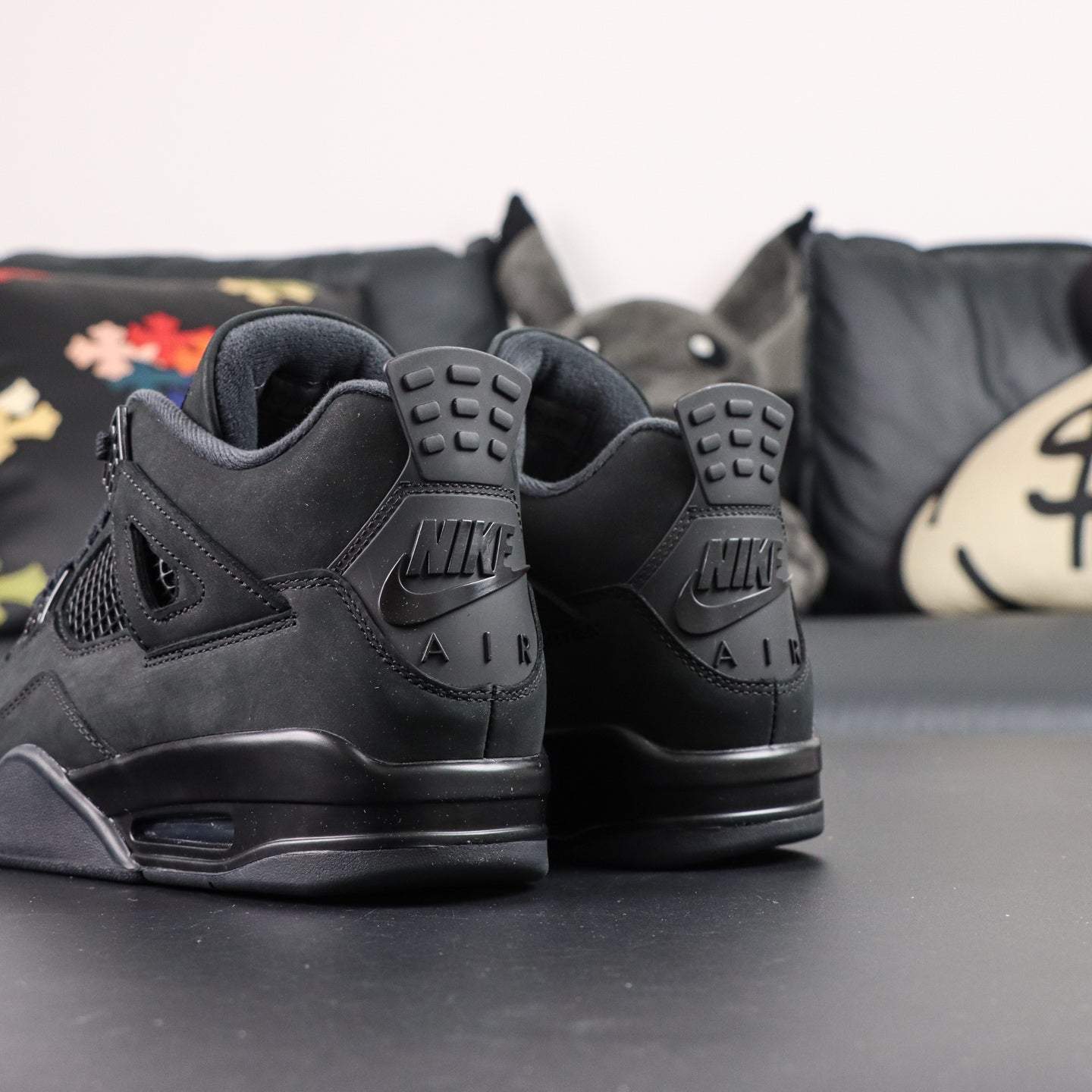 Air Jordan 4 Retro 'Black Cat' 2025