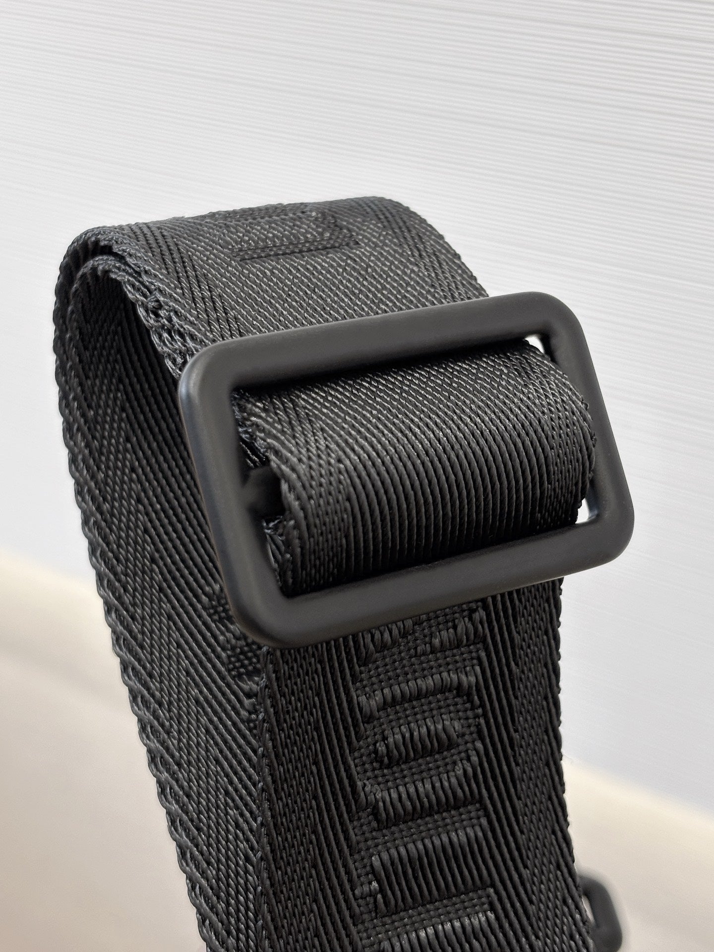 LV Duo Slingbag M26730