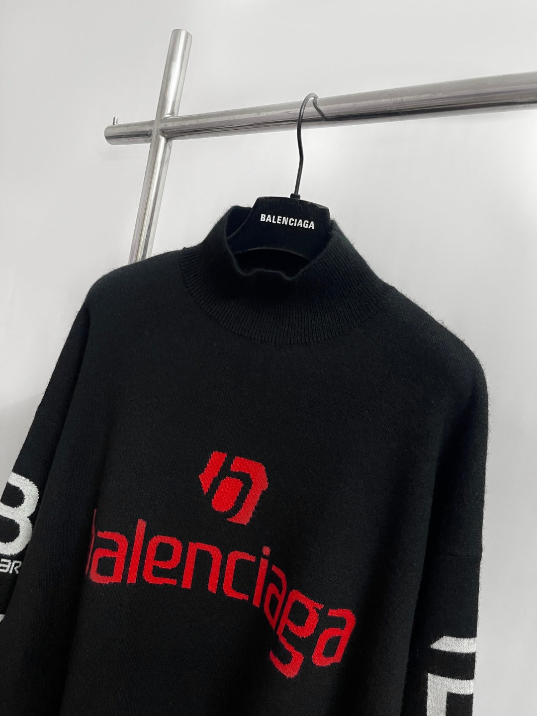 BB Men's Ski Long Sleeve Turtleneck in Black