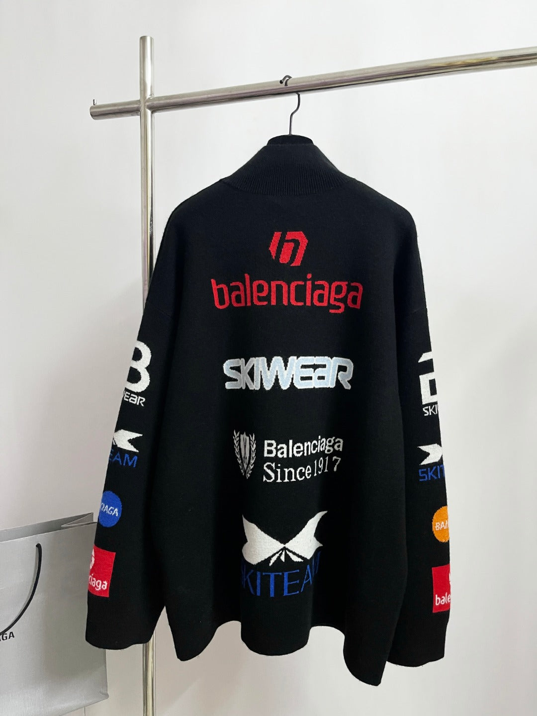 BB Men's Ski Long Sleeve Turtleneck in Black