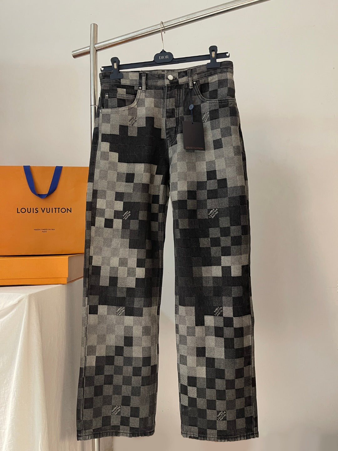 LV Damoflage Skate Denim 1AHEBQ