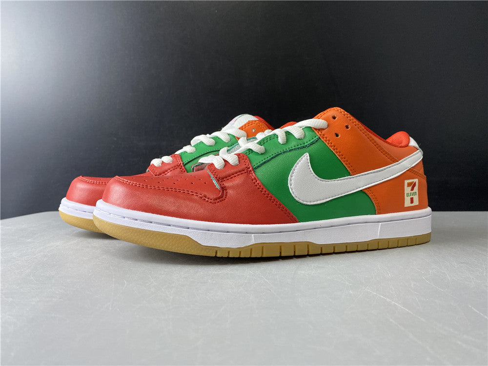 Nike SB Dunk low 7-Eleven