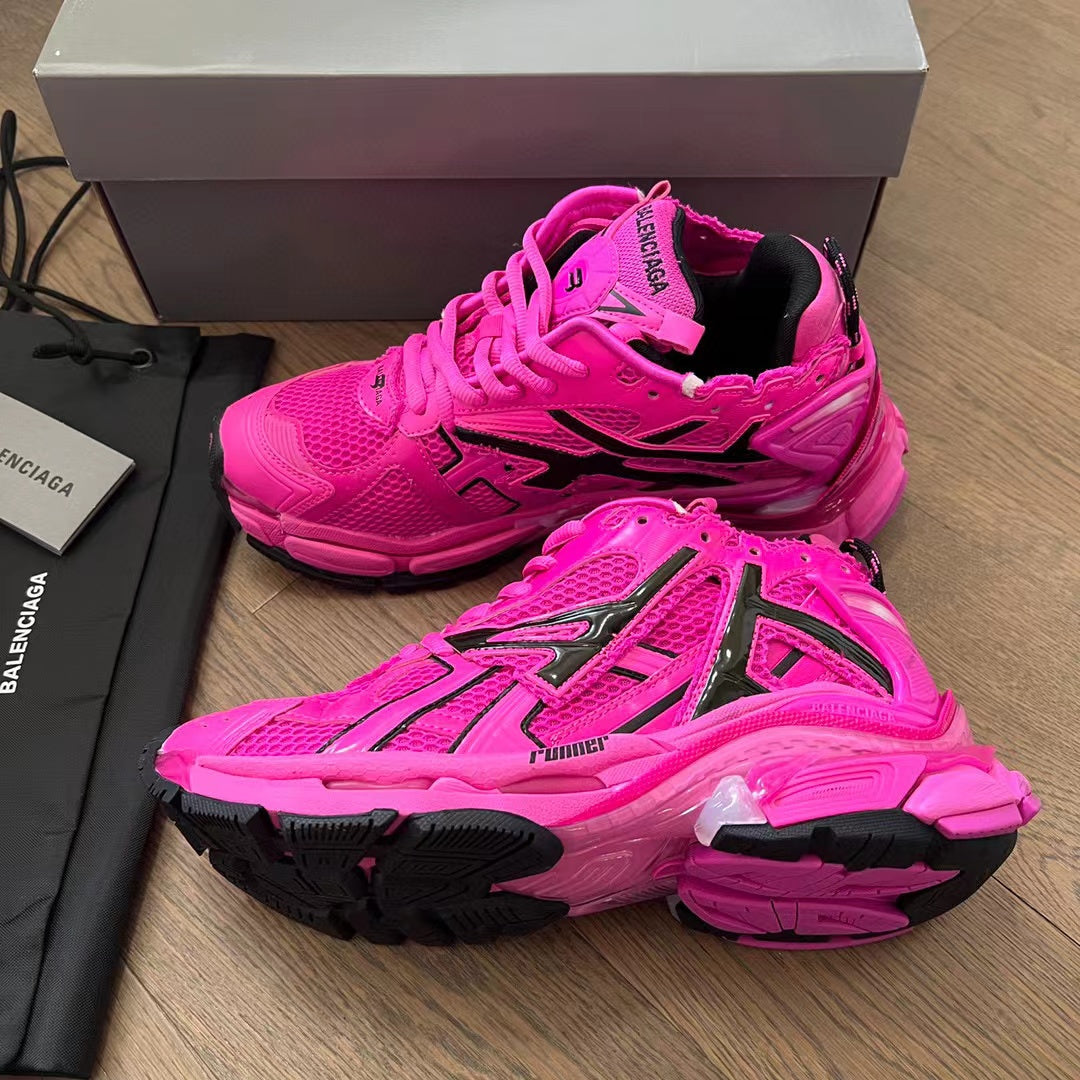 Balenciaga Runner SNEAKER