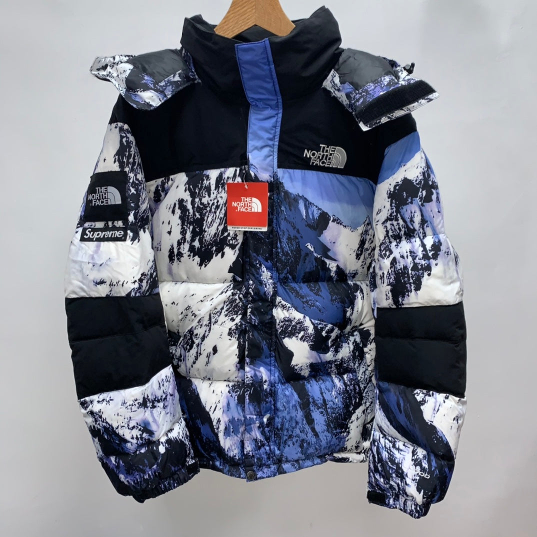 Supreme The North Face Mountain Baltoro Jacket – NYSummerShop