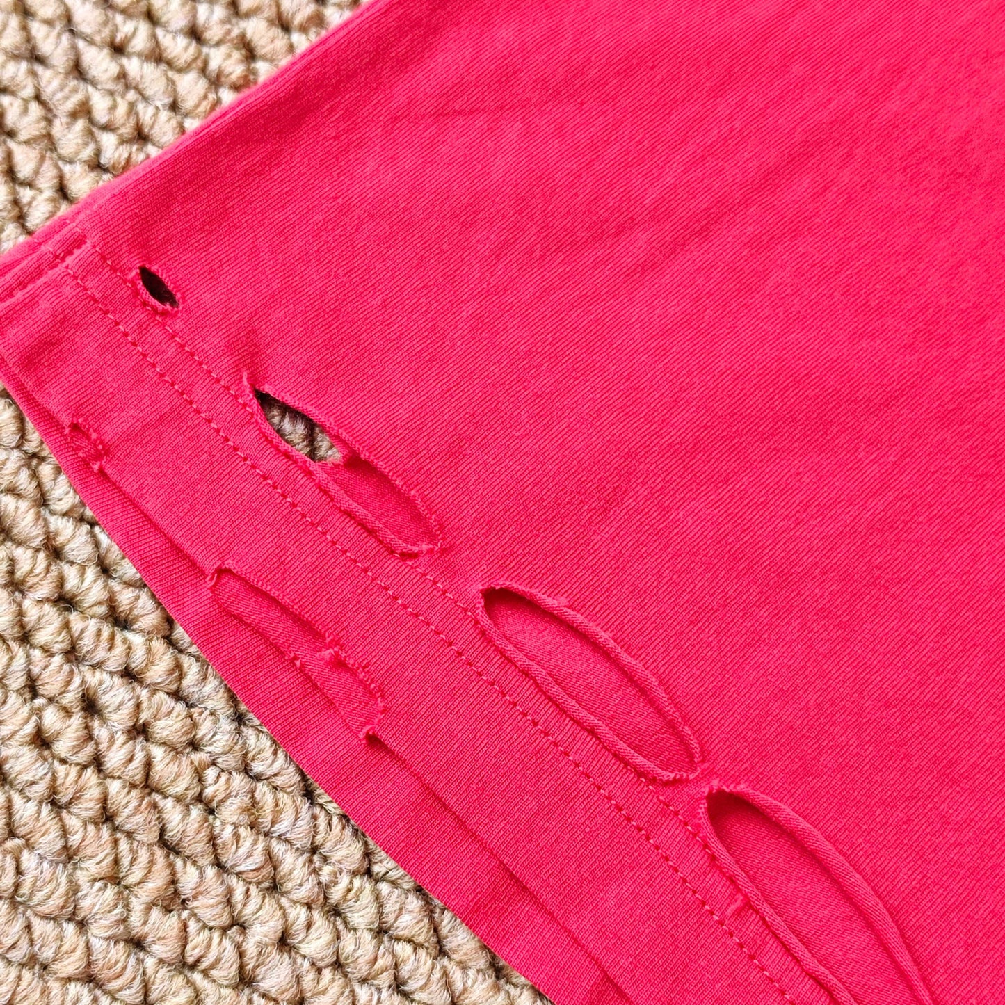 BB Isabelle Boxy T-shirt in Faded Red