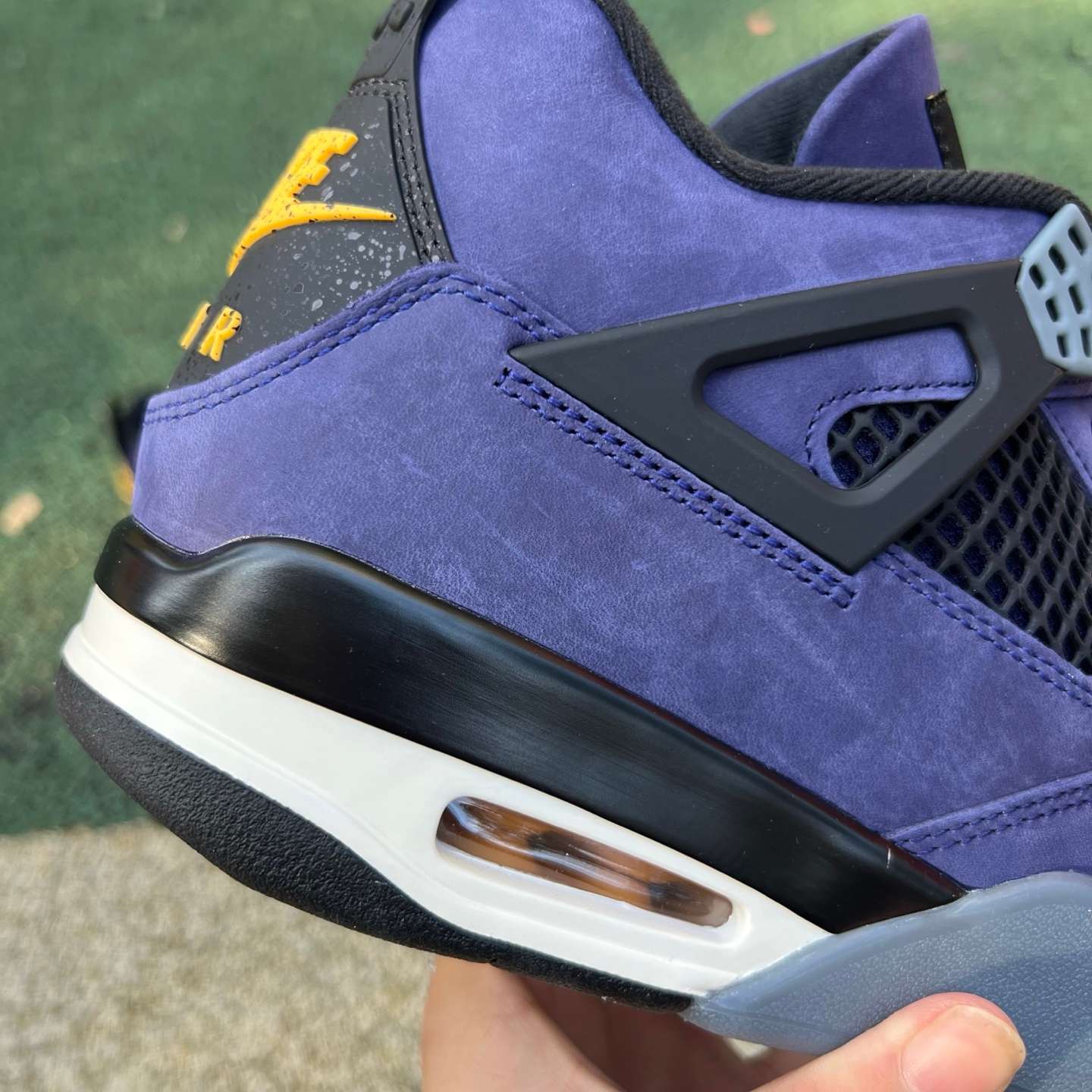 Air Jordan 4 “Lakers