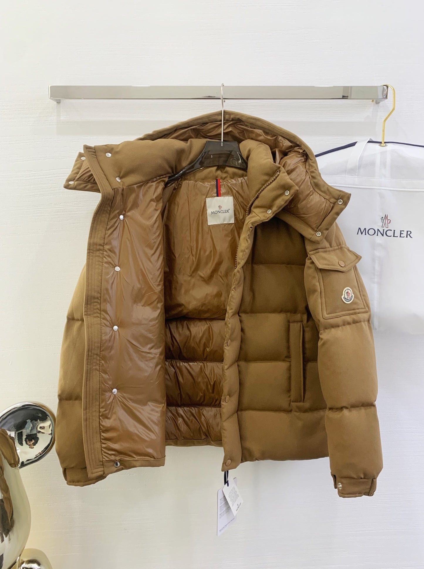 Moncler Vezere puffer jacket