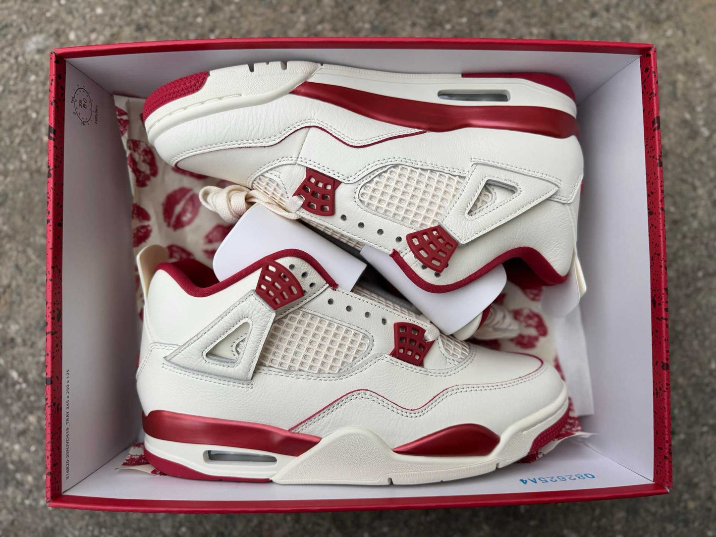 Wmns Air Jordan 4 Retro 'Valentine's Day'