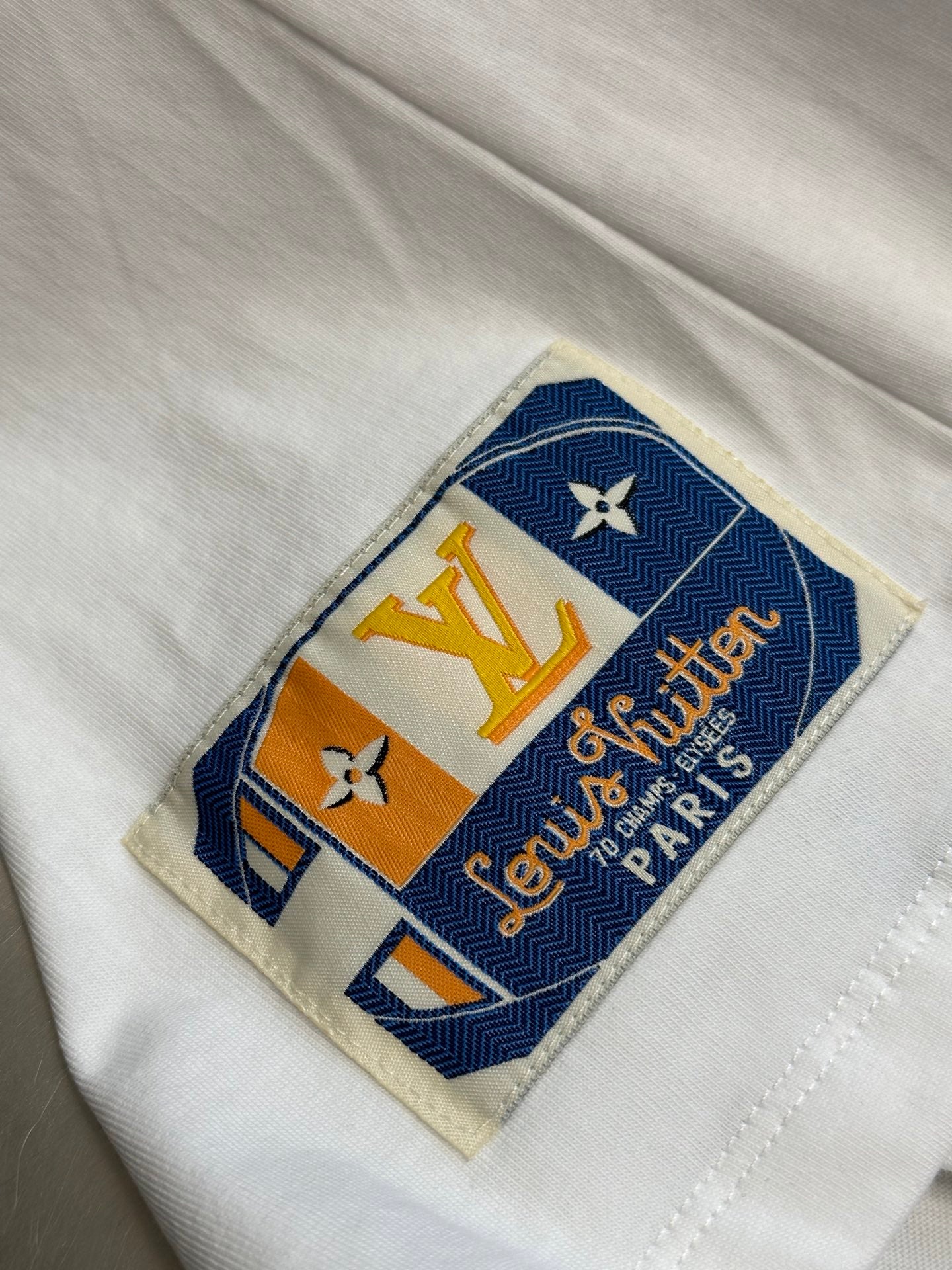 LV Travel Patch Print T-Shirt 1AHISO