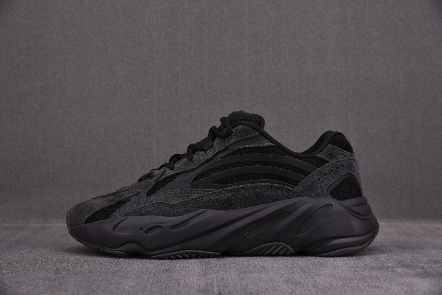 Yeezy Boost 700 V2 'Vanta'