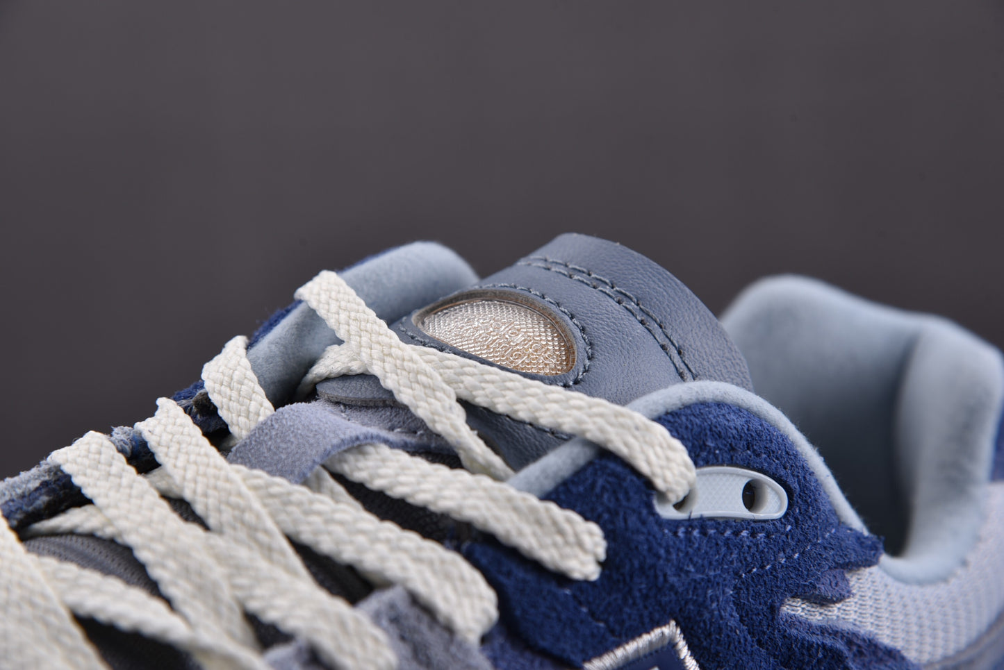 New Balance 2002R‘Refined Future
