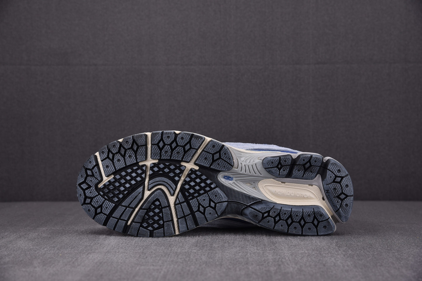 New Balance 2002R‘Refined Future