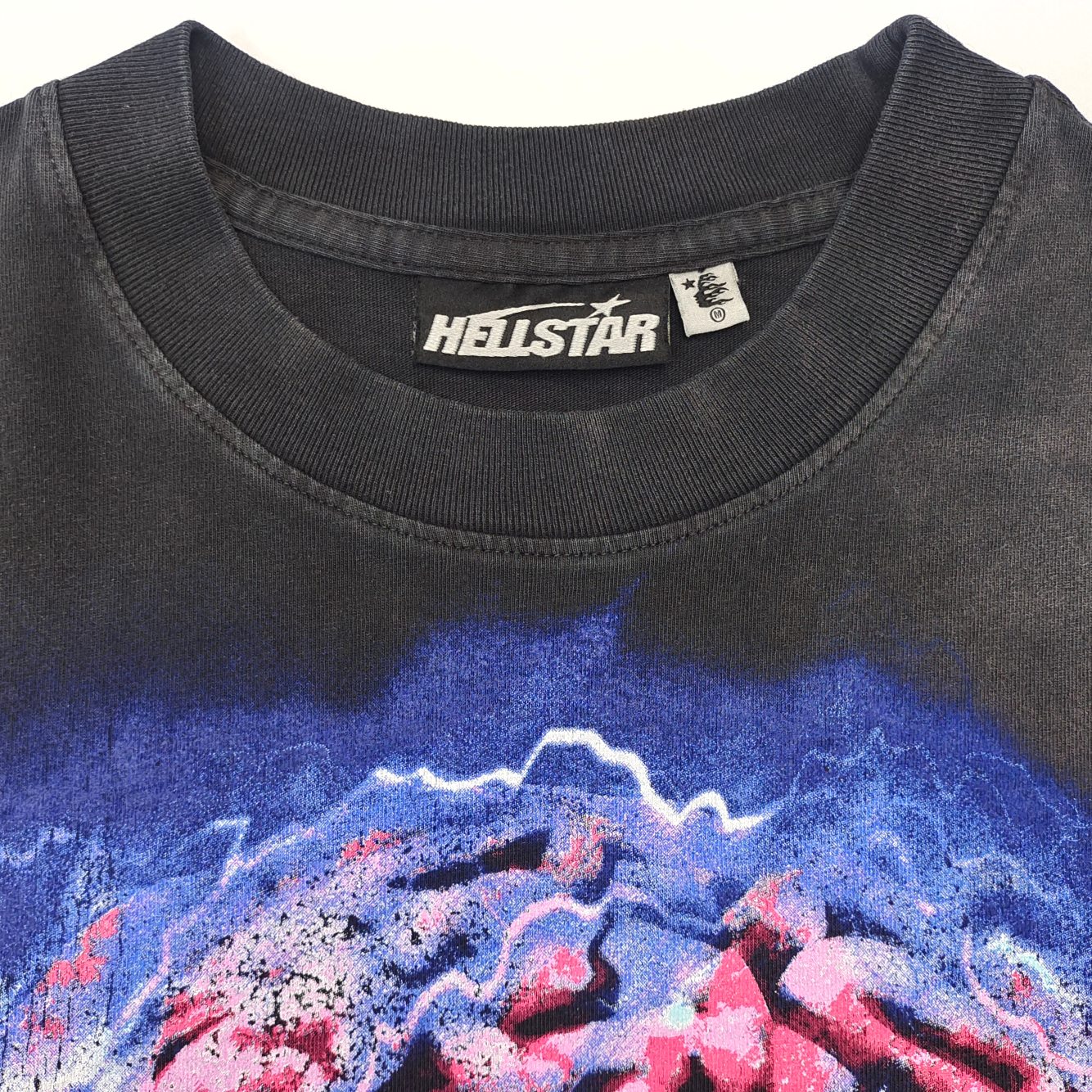 Hellstar Helmet brain tee