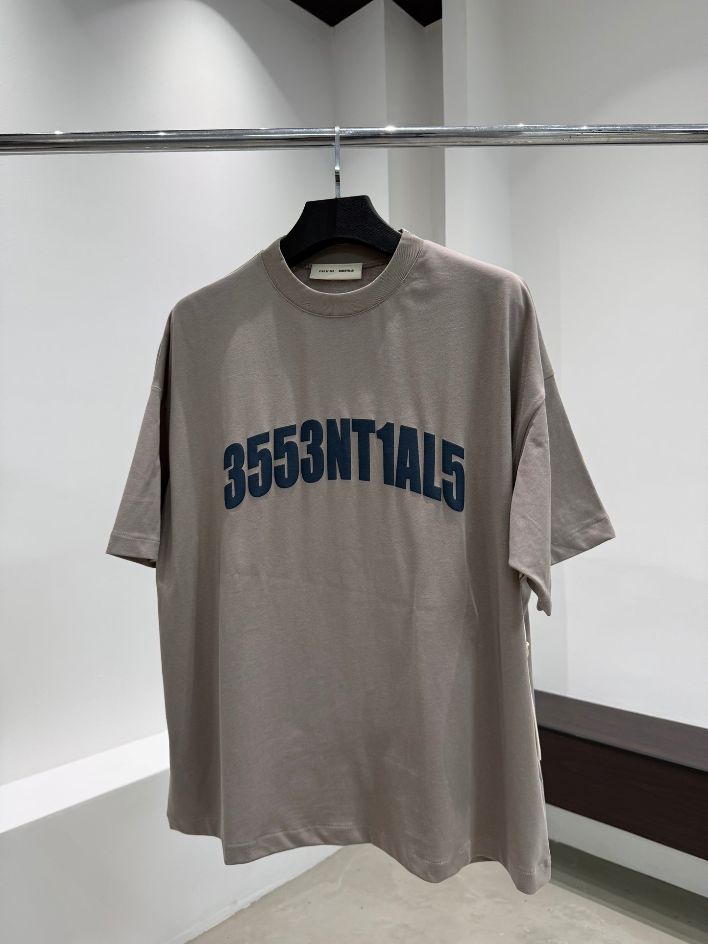 Fear of God Essentials New York 90s Tee 'Smoke Grey'