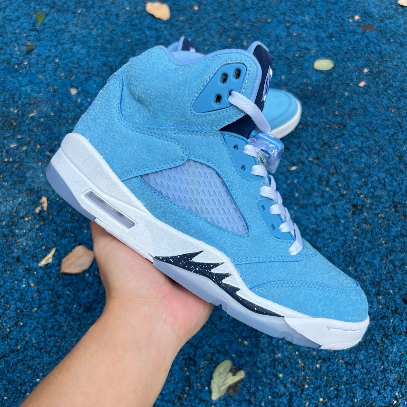 Air Jordan 5 Retro 'NCAA Pack - UNC' Sample