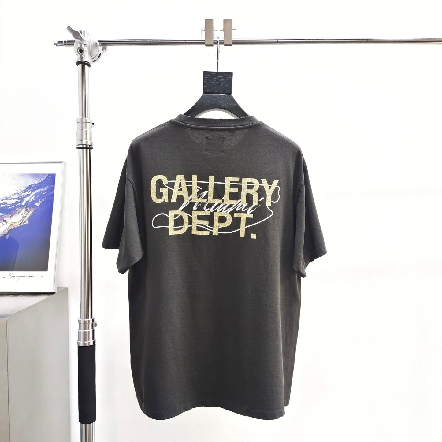 GALLERY DEPT. AUCTION TEE