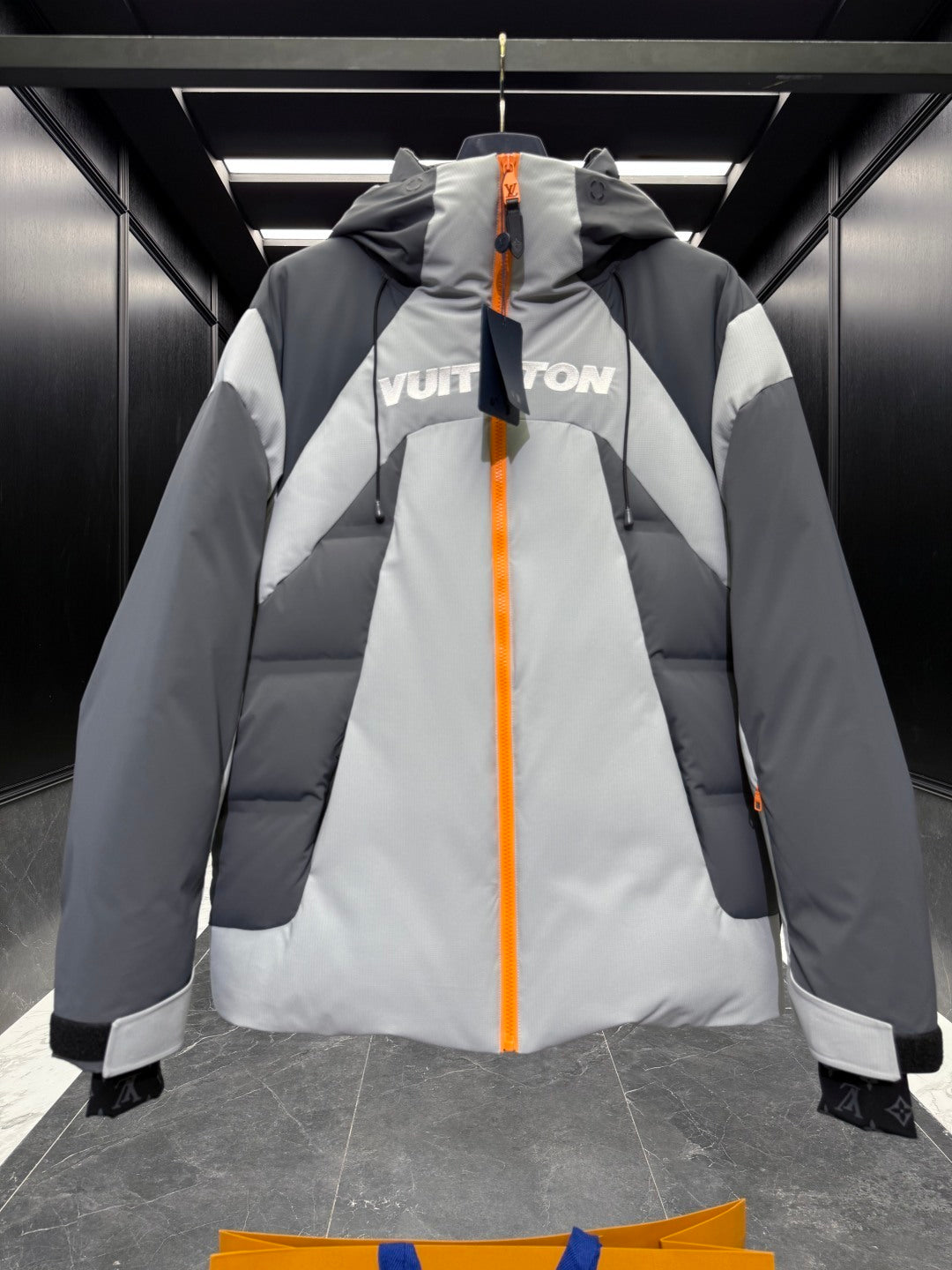 LV Technical Down Ski Jacket 1AGIQ6