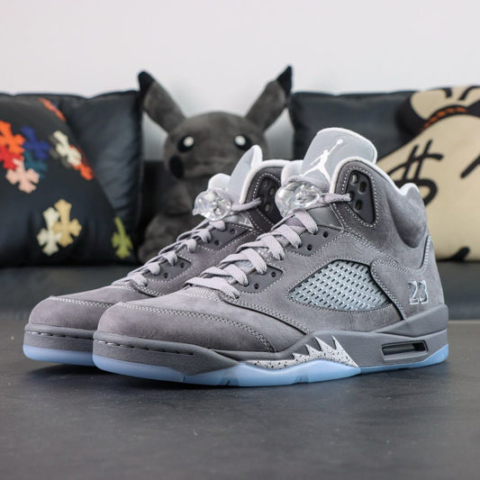 Air Jordan 5 Retro 'Wolf Grey' 2026